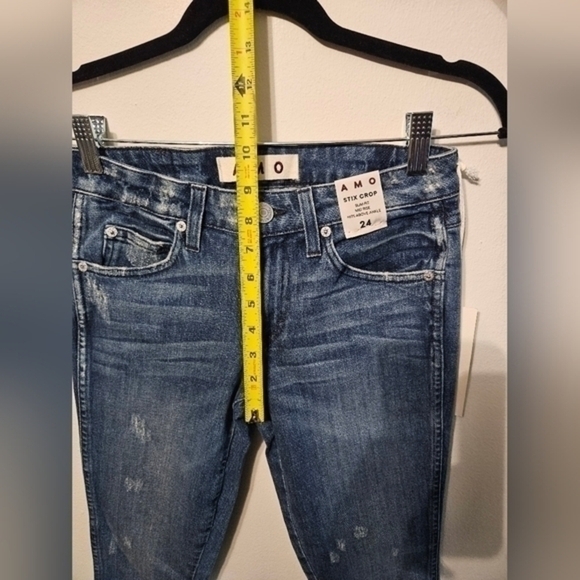 AMO Jeans - Picture 6 of 7